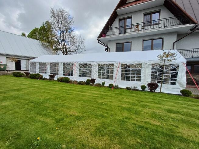 Partiez - wynajem namiotów, drewnianej podłogi i wyposażenia