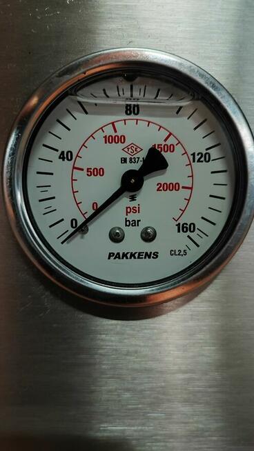 Myjka kabinowa wysokociśnieniowa (nowa)