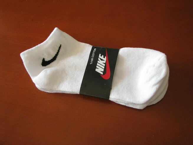 Białe niskie skarpetki Nike, stopki, 2 pary, rozm. 38 - 42