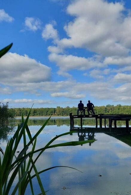 Działka rekreacyjna nad jeziorem prąd woda kanalizacja w bud