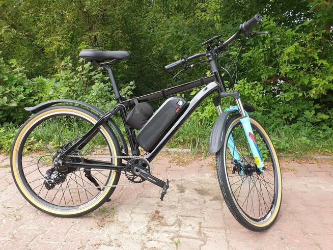Nowy rower elektryczny trekingowy 26 cali rama alu 17