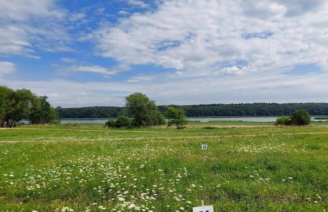Działka rekreacyjna nad jeziorem prąd woda kanalizacja w bud