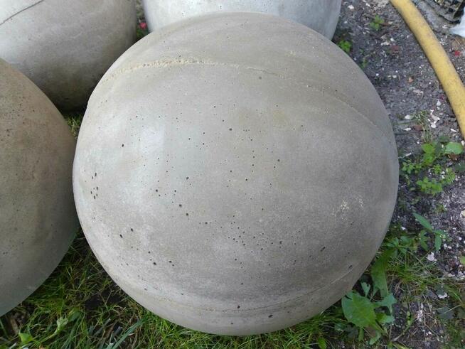 Kula betonowa ogrodowa cementowa 30cm pełna kule