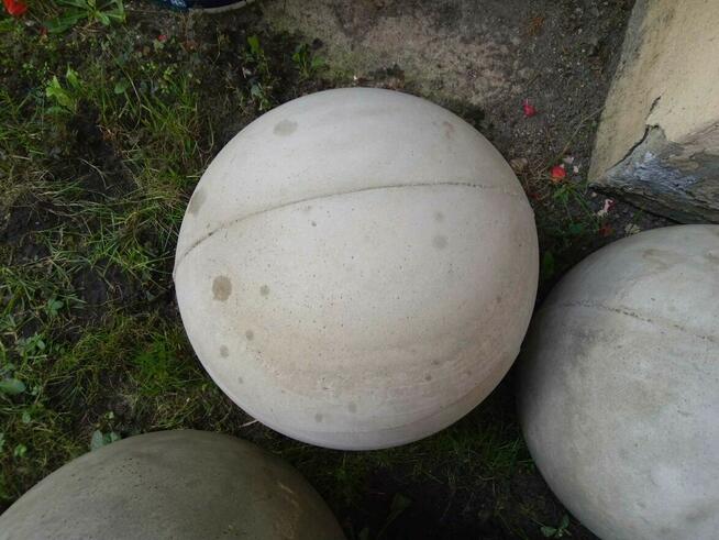 Kula betonowa ogrodowa cementowa 30cm pełna kule