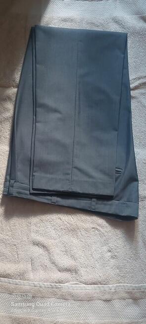 Sprzedam 3 częściowy garnitur, roz. 50, bardzo dobry stan