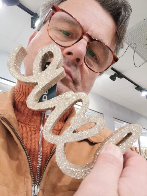 Szukam kobiety, która dołączy do mnie w Holandii