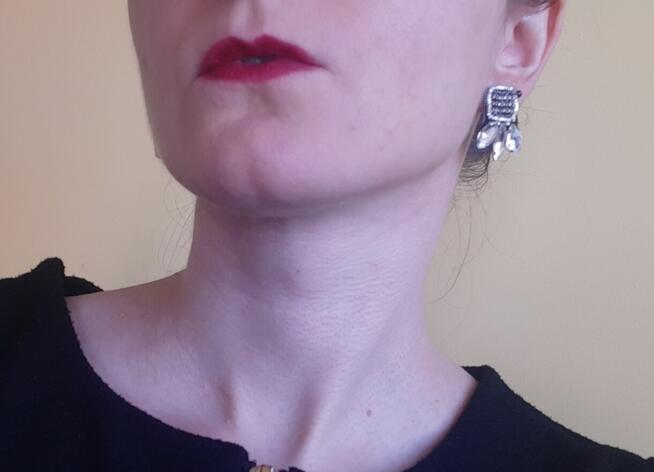 Małe kolczyki kryształki niebieskie cyrkonie