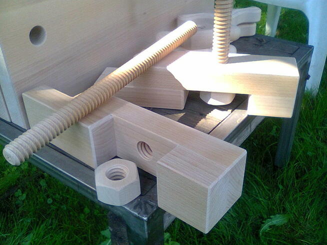 Śruby drewniane nakrętki prasy int. spoż.szywnice producent