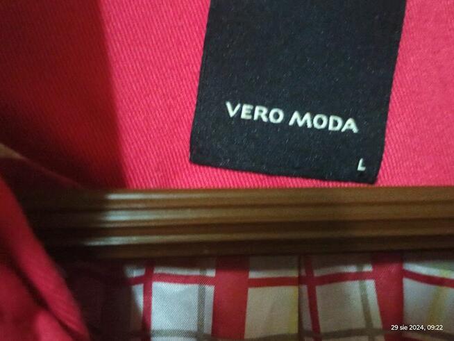 Kurtka na jesień i wiosnę