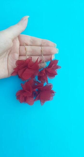 Wakacyjne kolczyki kwiaty czerwone wino