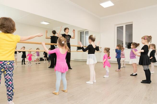 Taniec Towarzyski Świętochłowice Latino Solo Chorzów Katowic