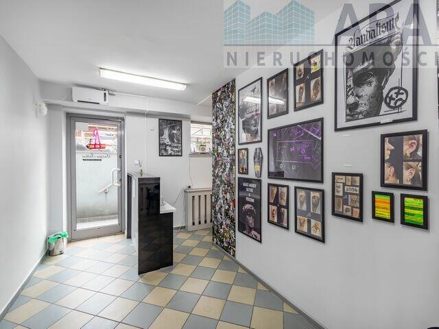 Budynek usługowo handlowy w centrum Koła, PROMOCJA!