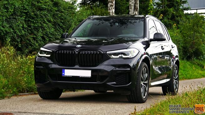 BMW X5 Ekskluzywne xDrive40i M Pakiet - Luksus, Moc i Technologia!