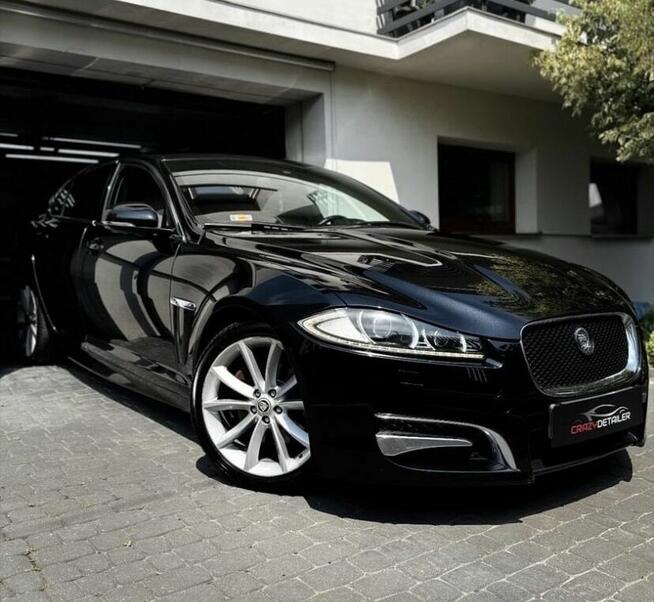 Auto do Ślubu JAGUAR XF LIFT R-Sport Czarny Biały Samochód