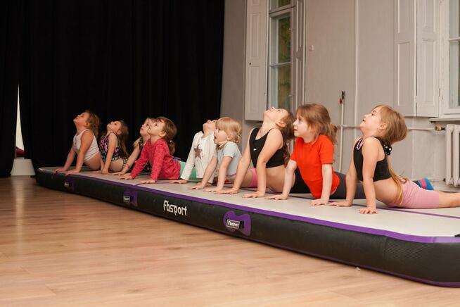 sala taneczna wynajem Katowice sala z lustrami Chorzów Ruda