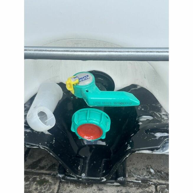 600 litrów zbiornik Mauzer paletozbiornik IBC