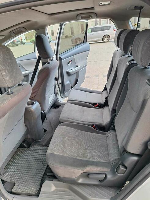 Sprzedam samochód TOYOTA PRIUS PLUS 7-osobowy