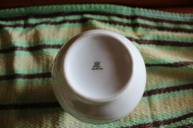 Porcelanowy wazonik Karolina Kwiaty Made in Poland Czasy PRL