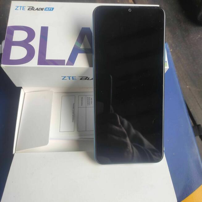 ZTE Blade A71 model ZAT A 7300 RAM-3GB Pamięć wbudowana-64GB