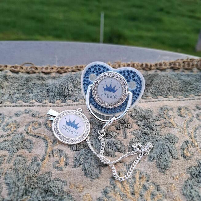 Smoczek „Prince” z klipsem | błękitno-srebrny, nowy bez metk