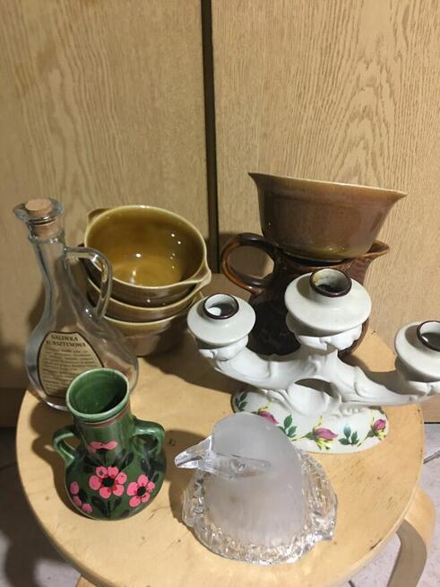 Sprzedam miseczki i dzbanek