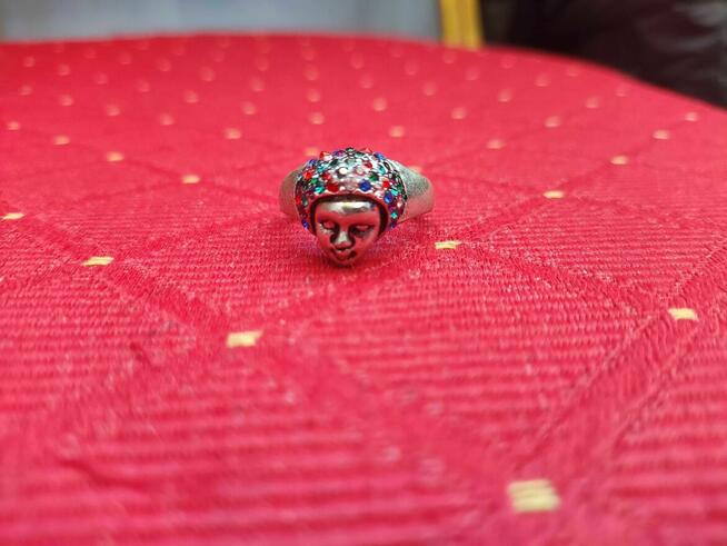 Pierścień Pierścionek Sygnet Srebrny cyrkonie