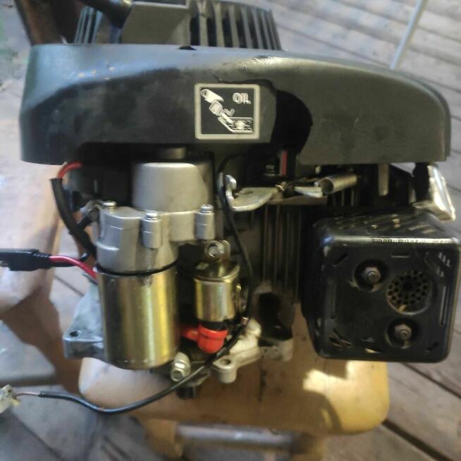 GT 146 NE KS Silnik 4suwowy 150 ccm Moc 2.7 kW / 3.7 KM