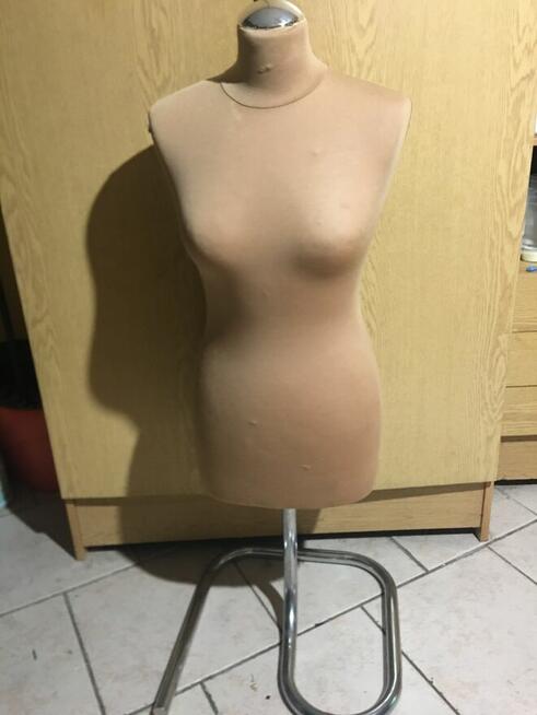 Sprzedam zestaw krawcowej