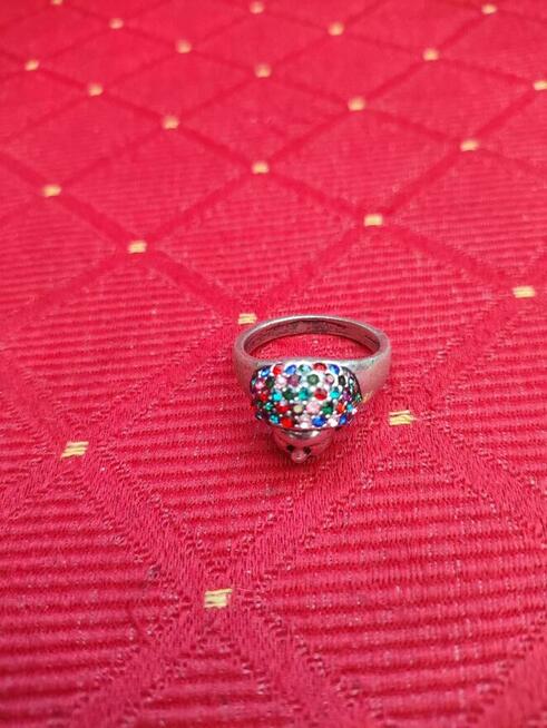 Pierścień Pierścionek Sygnet Srebrny cyrkonie