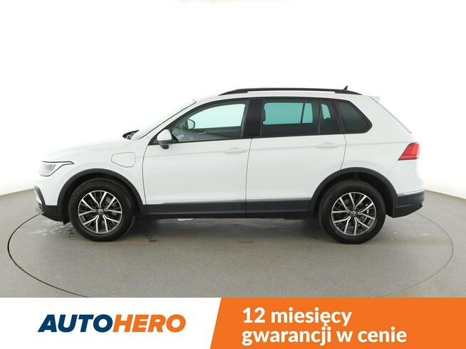 Volkswagen Tiguan hybryda plug-in virtual navi grzane fotele PDC climatronic ACC LED