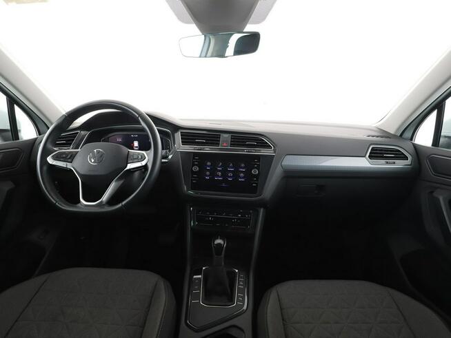 Volkswagen Tiguan hybryda plug-in virtual navi grzane fotele PDC climatronic ACC LED