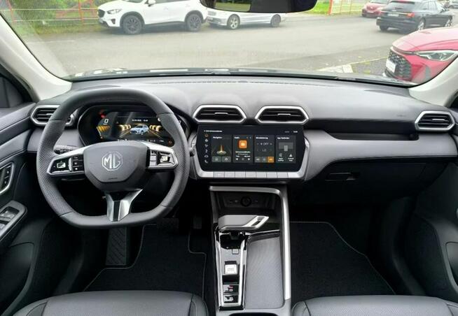 Nowy ZS Exclusive Hybryda 197KM Kamera 360 Martwe Pole 1361 zł