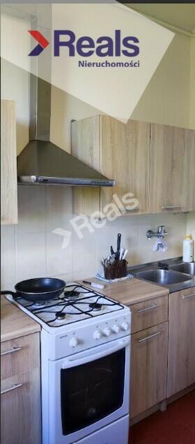 Stary Żoliborz, ciche dwa pokoje w kamienicy