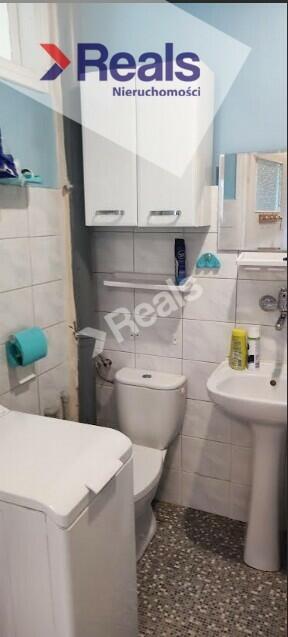 Stary Żoliborz, ciche dwa pokoje w kamienicy