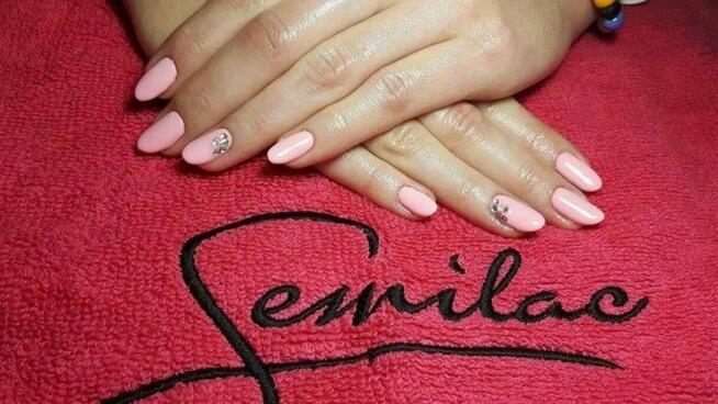 PROMOCJA!!! MANI PEDI HYBRYDOWY DOJAZD I ZDOBIENIA GRATIS!!!