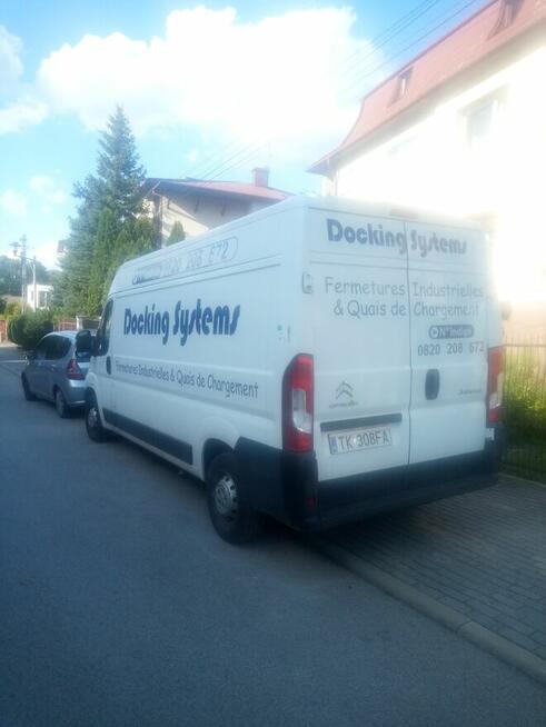 Wynajem busa z kierowcą do przewozu przedmiotów najtaniej