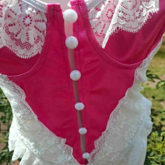 Seksowne body różowe z koronką – rozmiar M, nowe