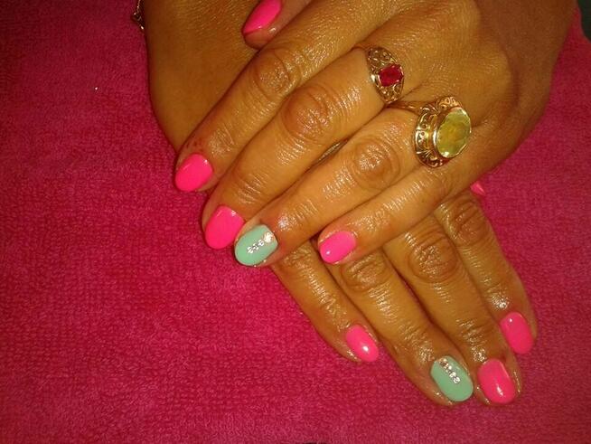 PROMOCJA! MANI I PEDI Hybrydowy Zdobienie I Dojazd Gratis!