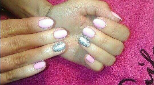 PROMOCJA!!! MANI PEDI HYBRYDOWY DOJAZD I ZDOBIENIA GRATIS!!!