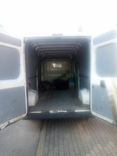 Wynajem busa z kierowcą do przewozu przedmiotów najtaniej