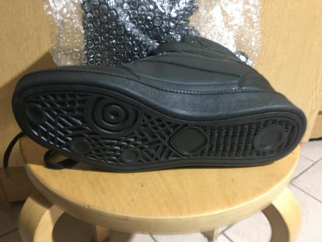 Sprzedam nowe buty40