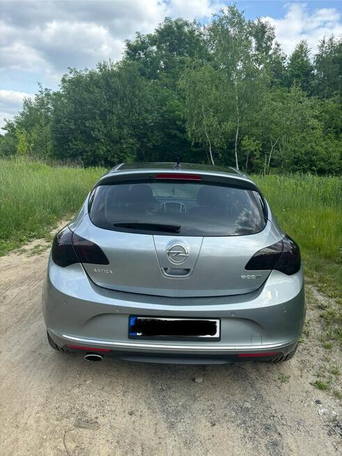 Opel Astra J 1.6