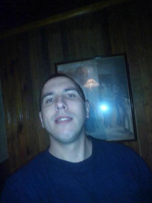 MĘŻCZYZNA LAT 44 PODEJMIE PRACĘ OBOJĘTNIE JAKĄ TYLKO U (PANI