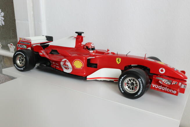 Ferrari F2005 RC DeAgostini