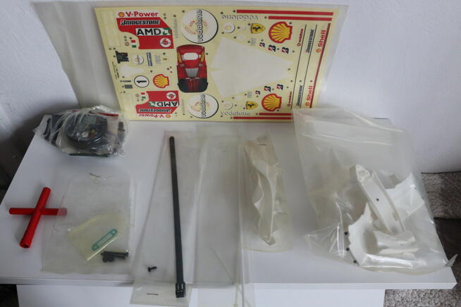 Ferrari F2005 RC DeAgostini