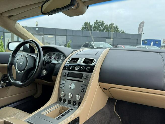 Aston Martin DB9 / Drugi właściciel / Nawigacja / Tempomat / Pamięć foteli / FV marża