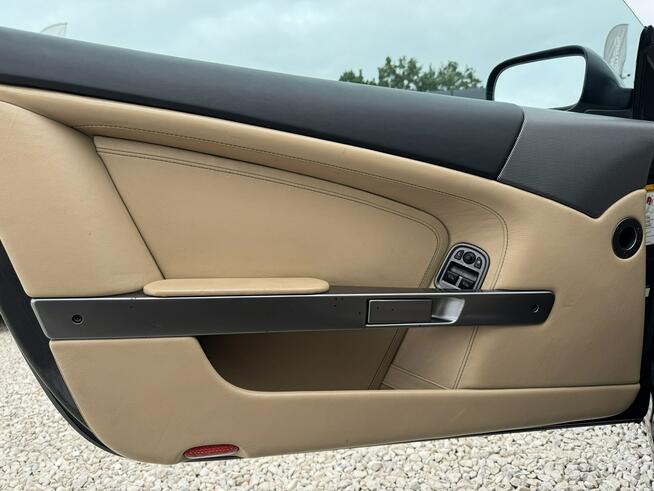 Aston Martin DB9 / Drugi właściciel / Nawigacja / Tempomat / Pamięć foteli / FV marża