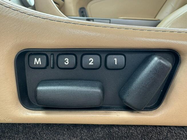 Aston Martin DB9 / Drugi właściciel / Nawigacja / Tempomat / Pamięć foteli / FV marża