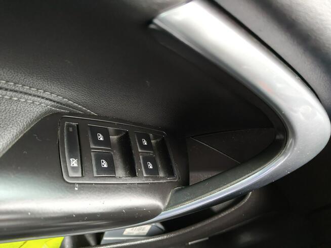 Opel Insignia Krajowy, bogata wersja.