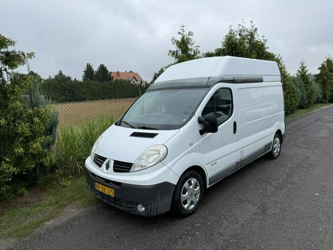 Renault Trafic Wysoki H2 ponad 190 cm wysokości Długi L2 285 cm długości